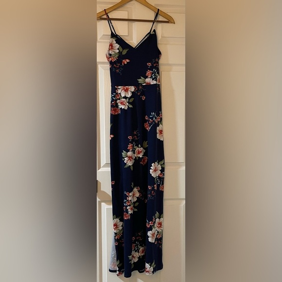 Fortune + Ivy Floral Double Slit Crossback Sleeveless V-Neck Maxi Dress - Picture 3 of 9